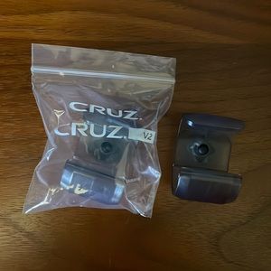 Uppababy Cruz / Cruz V2 cupholder clip